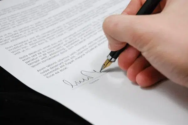 15 Procurement Documents Restaurant Owners Must Know About