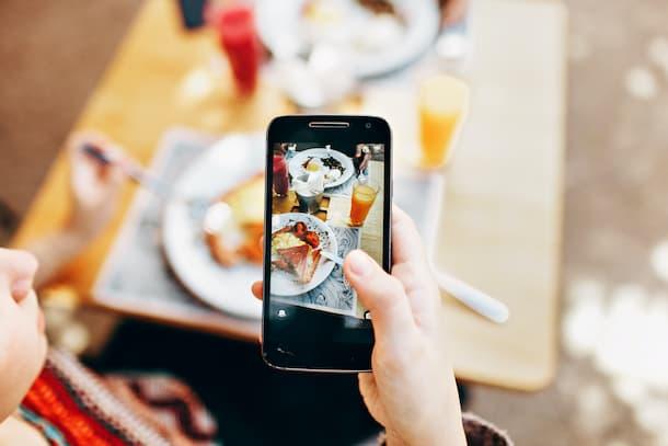 4 Hacks to Take Nice Food Photo for Your Restaurant, With Your Phone
