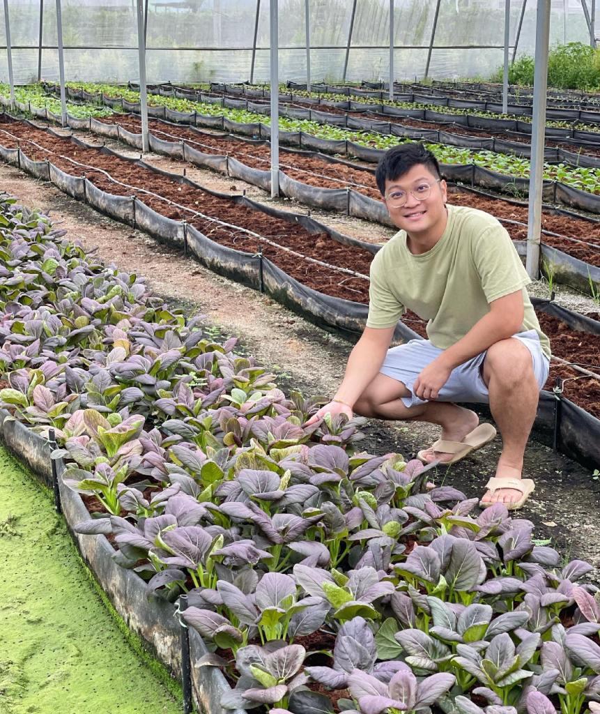FK supply managed to save 61% of admin hiring cost, save 83.33% time on data entry, and manage to scale his business!