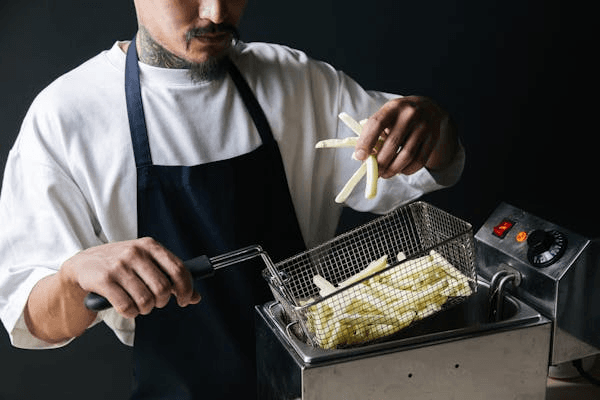 How to Improve Restaurant Profits Using Food Market Hub’s Production History Report