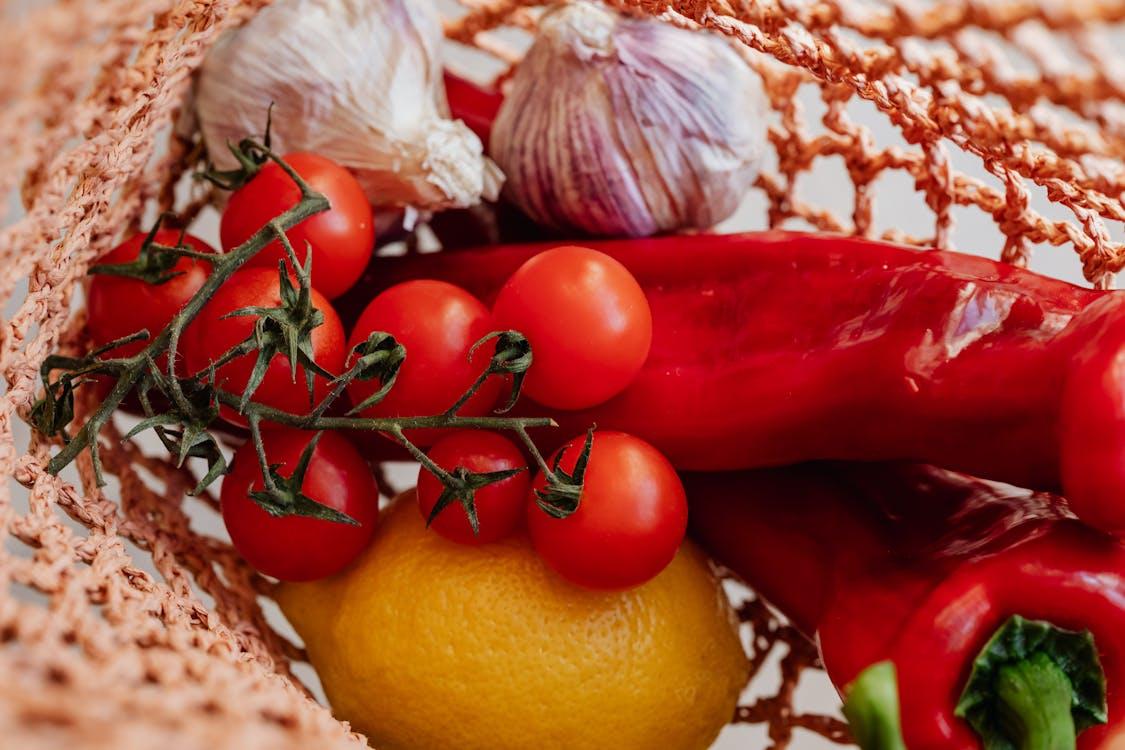 How to Reduce Wastage and Improve Margin in Your Restaurant Using FMH’s Stock Card Report