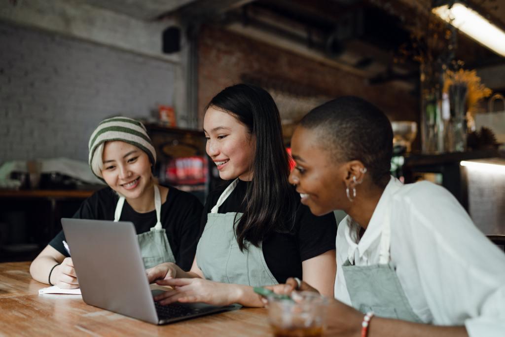 Ways to implement restaurant automation