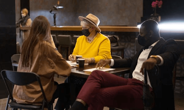 Unified Inventory Management of Multi-Outlet Restaurants